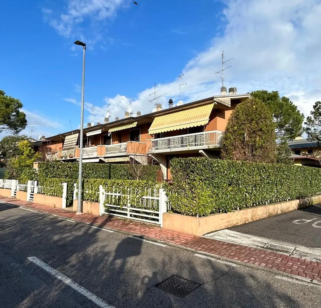 Sandy Apartment Sirmione